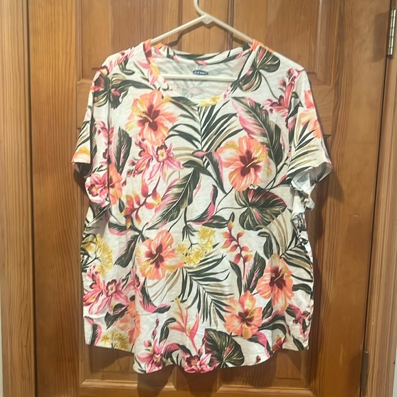 Old navy women’s tropical short  sleeve top size xxl. - Picture 1 of 7